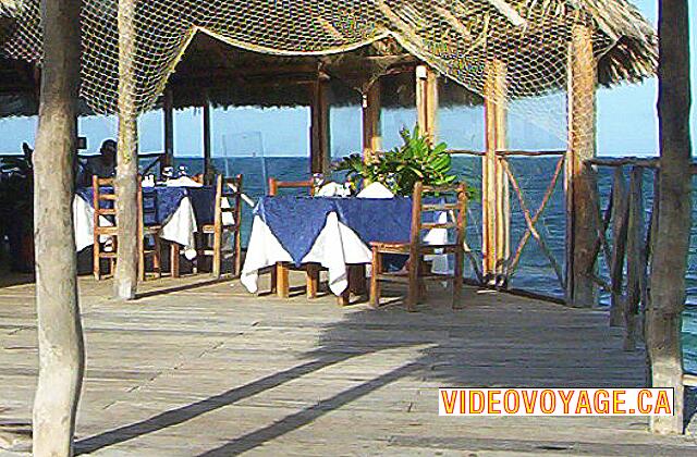 Cuba Santa Lucia Gran Club Santa Lucia The entrance to the restaurant with a fishing net.