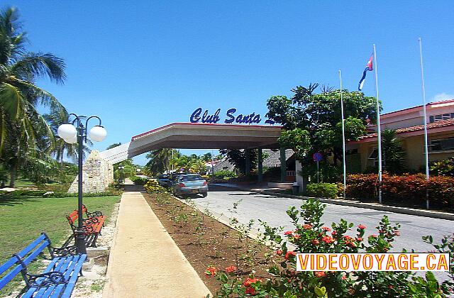 Cuba Santa Lucia Gran Club Santa Lucia La entrada al hotel.