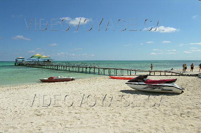 Cuba Santa Lucia Club Amigo Mayanabo Watercraft for non-motorized water sports included.