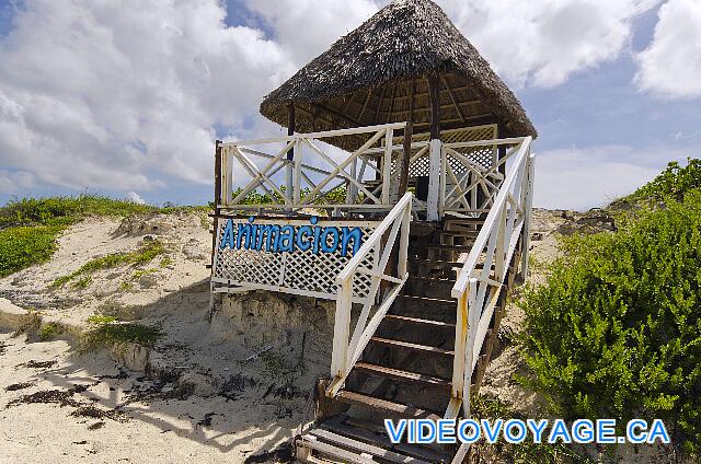 Cuba Cayo Santa Maria Husa Cayo Santa Maria La animación en la playa en la sección colonial.