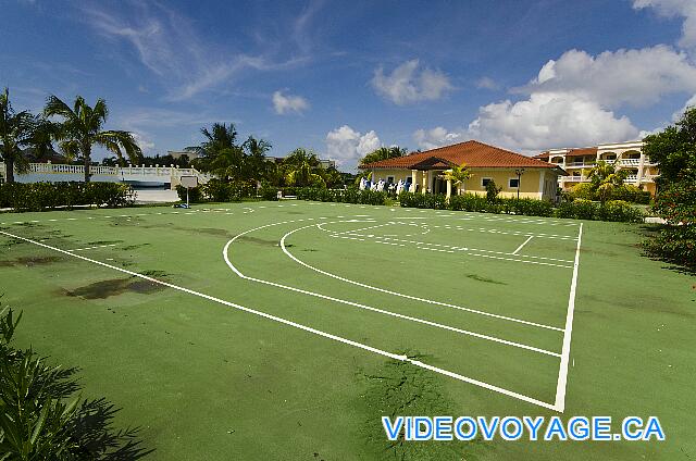 Cuba Cayo Santa Maria Husa Cayo Santa Maria A basketball court in the Colonial section.