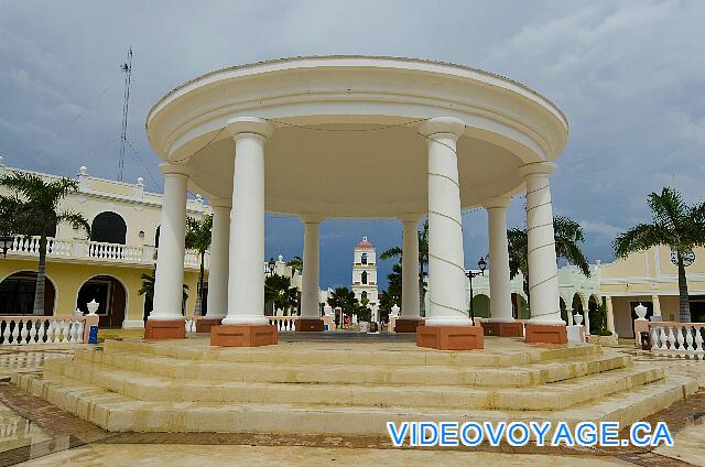 Cuba Cayo Santa Maria Husa Cayo Santa Maria A gazebo to receive special events especially in high season.