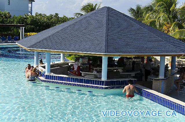 Cuba Cayo Santa Maria Husa Cayo Santa Maria The most popular bar on the day ...