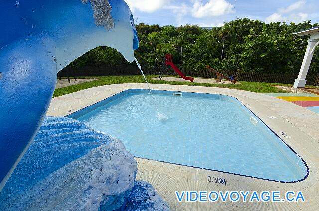 Cuba Cayo Santa Maria Husa Cayo Santa Maria The mini club the pool is a little shallow (30 cm) and the children's pool (40 cm).