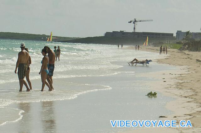 Cuba Cayo Santa Maria Husa Cayo Santa Maria Algunos caminantes en la playa