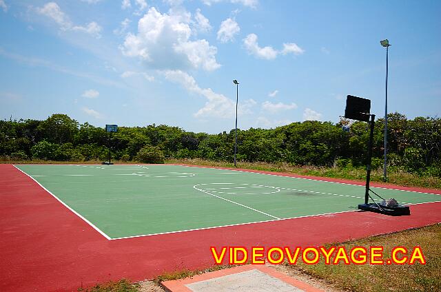 Cuba Cayo Santa Maria Melia Las Dunas A basketball court.