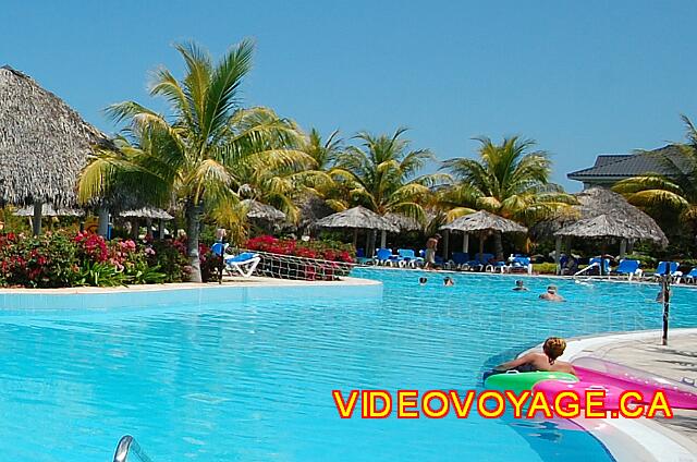 Cuba Cayo Santa Maria Melia Las Dunas A volleyball net in the pool to the west of the site.