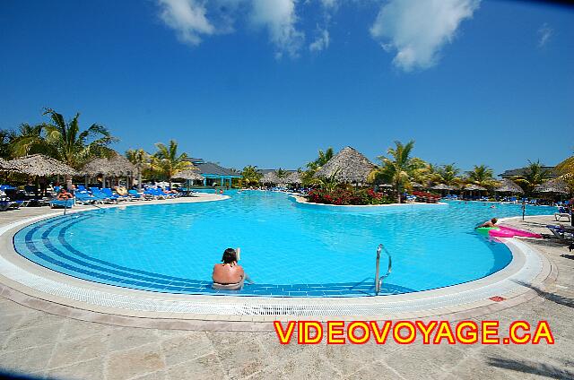 Cuba Cayo Santa Maria Melia Las Dunas The westerly pool is large.