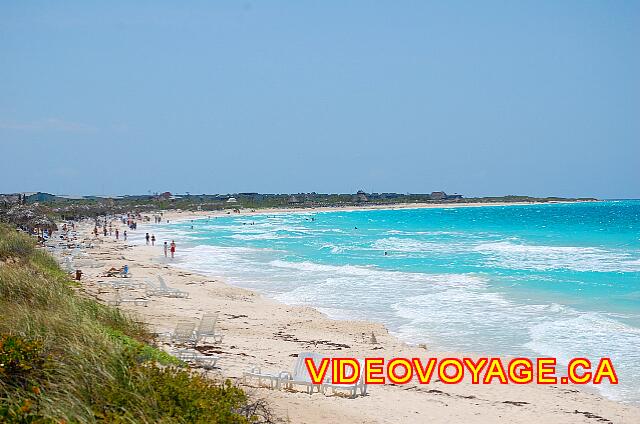 Cuba Cayo Santa Maria Melia Las Dunas The beach is quite long in 2 directions for long walks.