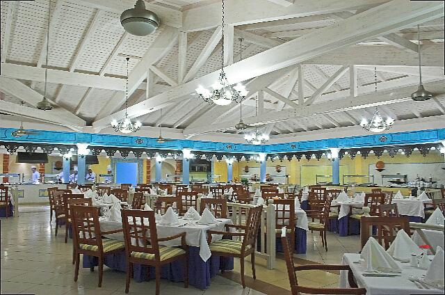 Cuba Cayo Santa Maria Melia Las Dunas The dining room is non-smoking near the buffet.