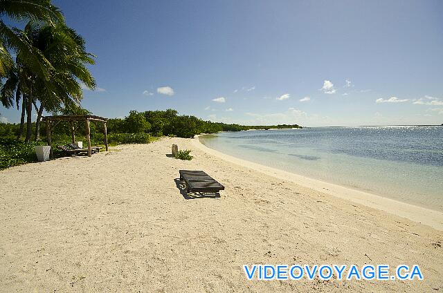 Cuba Cayo Santa Maria Melia Buenavista The beach ends in the other direction within 800 meters.