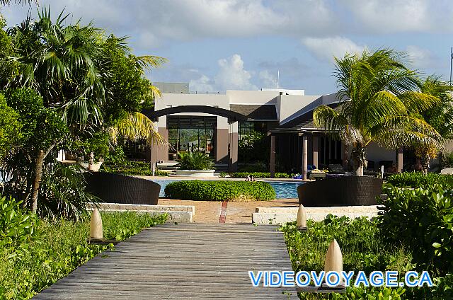 Cuba Cayo Santa Maria Melia Buenavista El vestíbulo de la playa central.