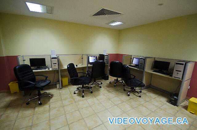 Cuba Cayo Santa Maria Memories Azul / Paraiso La sala de Internet de la sección Azul, una habitación similar está disponible en la sección de Paraiso.