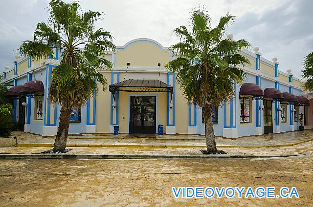 Cuba Cayo Santa Maria Memories Azul / Paraiso La discothèque situé dans le Pueblo Estrella