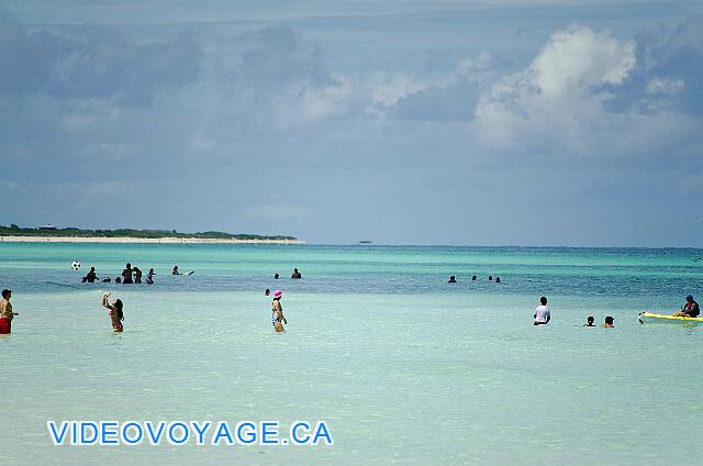 Cuba Cayo Santa Maria Memories Azul / Paraiso The shallow for quite a distance allows children to swim safely.