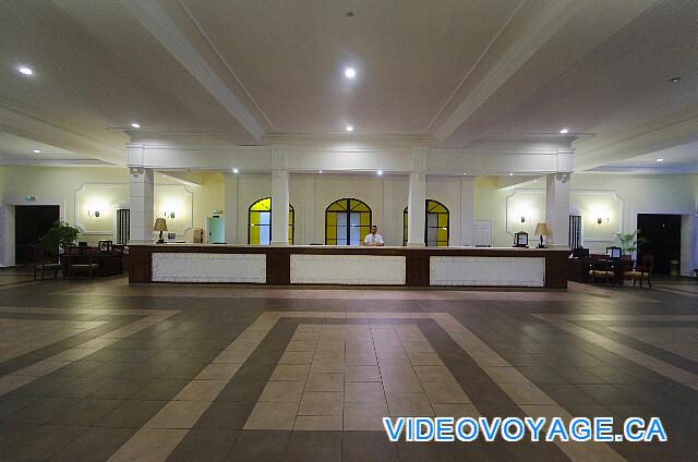 Cuba Cayo Santa Maria Memories Azul / Paraiso The reception is vast.