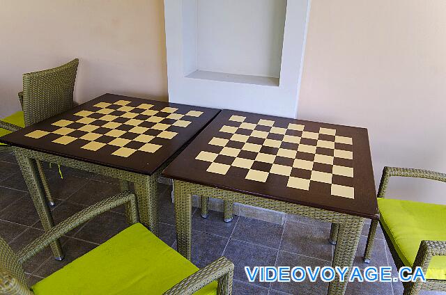 Cuba Cayo Santa Maria Playa Cayo Santa Maria Tables for playing checkers or failure