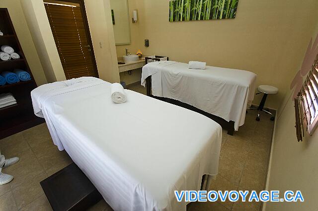 Cuba Cayo Santa Maria Playa Cayo Santa Maria A massage rooms, a room here for couples