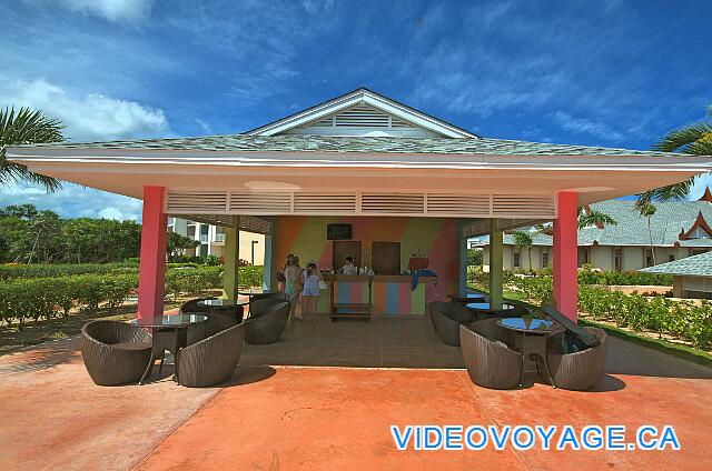 Cuba Cayo Santa Maria Playa Cayo Santa Maria Le bar à crème glacée est toujours populaire lorsqu'il fait chaud.