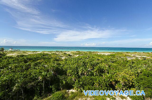Cuba Cayo Santa Maria Playa Cayo Santa Maria Los edificios de las habitaciones se encuentran bien lejos de la playa.