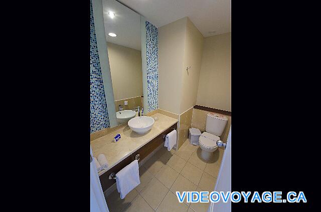 Cuba Cayo Santa Maria Playa Cayo Santa Maria A second bath room