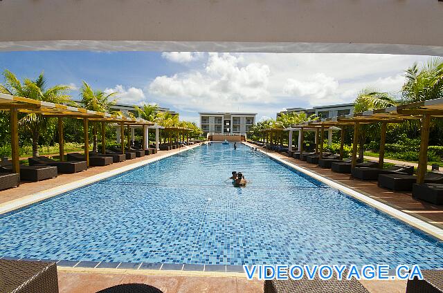 Cuba Cayo Santa Maria Playa Cayo Santa Maria Con una zona poco profunda cerca de la barra.