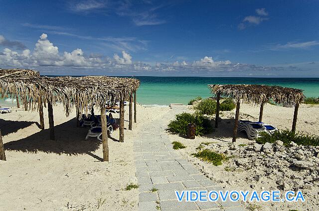 Cuba Cayo Santa Maria Playa Cayo Santa Maria Another beach access