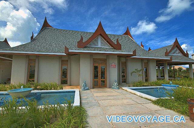 Cuba Cayo Santa Maria Playa Cayo Santa Maria The outside of the restaurant at the kitchen Asian map