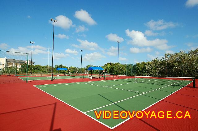 Cuba Cayo Santa Maria Iberostar Ensenachos Tennis courts with lighting.