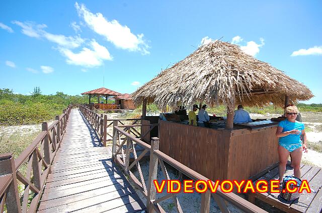 Cuba Cayo Santa Maria Iberostar Ensenachos El bar de la playa Mégano.