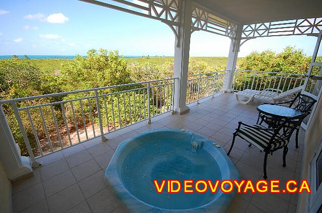 Cuba Cayo Santa Maria Iberostar Ensenachos The balcony of the standard suite with a jacuzzi.