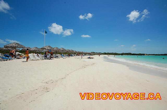 Cuba Cayo Santa Maria Iberostar Ensenachos Une plage de sable blanc, de profondeur moyenne, le drapeau est presque toujours vert.