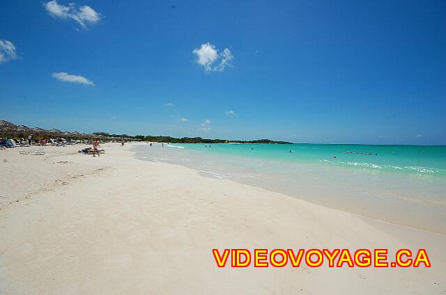 Cuba Cayo Santa Maria Iberostar Ensenachos Un día con poco vago. Una suave pendiente para entrar en el mar.