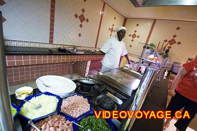 Cuba Cayo Santa Maria Iberostar Ensenachos La placa de cocción para asar.