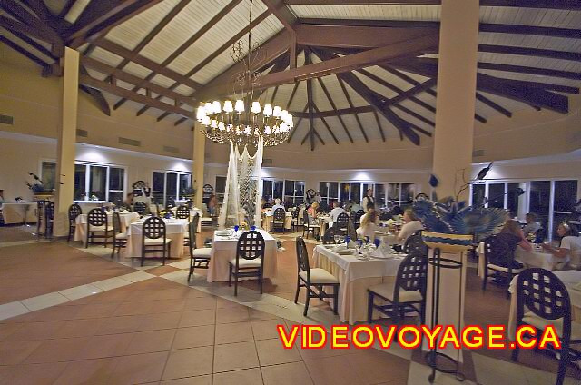 Cuba Cayo Santa Maria Iberostar Ensenachos The restaurant is located more than 500 meters from the Lobby. Golf cart shuttles to every 10 minutes.