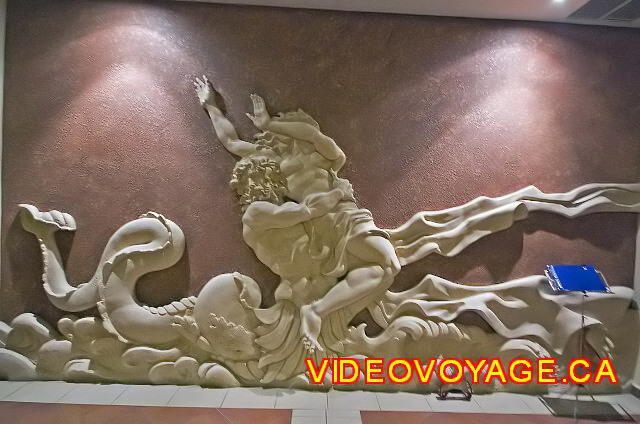 Cuba Cayo Santa Maria Iberostar Ensenachos A decoration in the back of the restaurant, near where musicians settle for playing music during dinner.