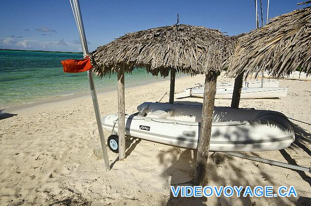 Cuba Cayo Santa Maria Iberostar Ensenachos A motor boat