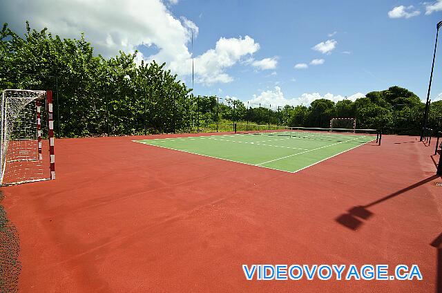 Cuba Cayo Santa Maria Iberostar Ensenachos A tennis court is used for soccer, too.