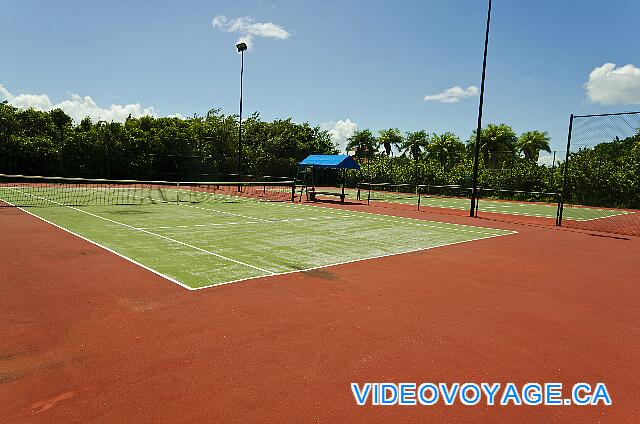 Cuba Cayo Santa Maria Iberostar Ensenachos Another two lighted tennis courts