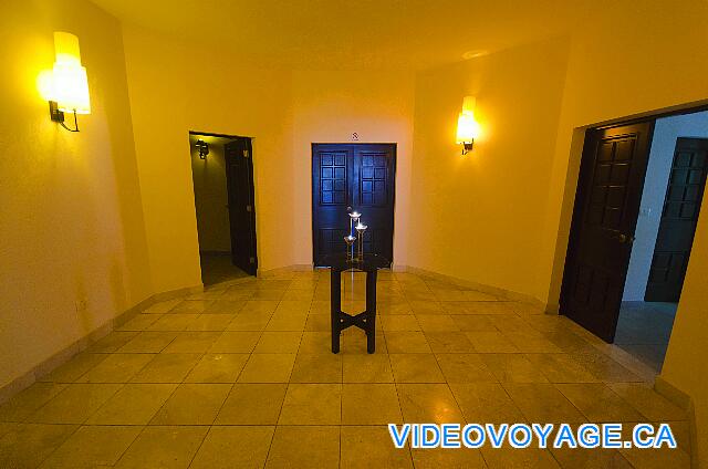 Cuba Cayo Santa Maria Iberostar Ensenachos The different treatment rooms with candles in front of each door.