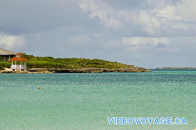 Cuba Cayo Santa Maria Iberostar Ensenachos Incluso más lomos, las olas son aún pequeños.