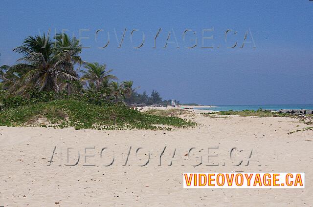 Cuba Santa Maria Del Mar Tropicoco A little loins west, other groups of people on the beach.