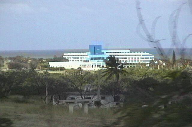 Cuba Santa Maria Del Mar Tropicoco Desde la carretera que va a La Habana.