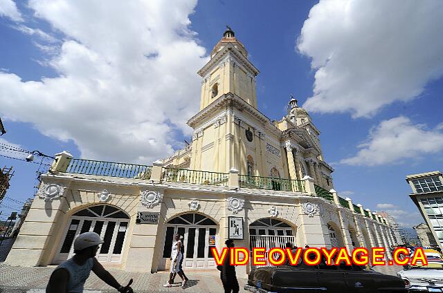 Cuba Santiago de Cuba Melia Santiago de Cuba Tiendas en el primer nivel.