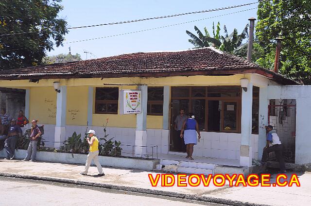 Cuba Santiago de Cuba Melia Santiago de Cuba Un centro de distribución de alimentos.