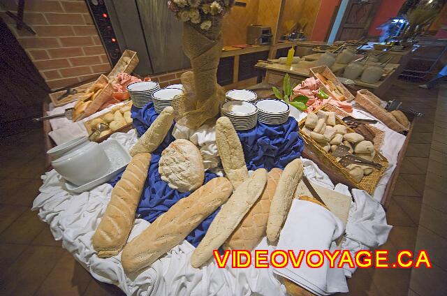Cuba Santiago de Cuba Melia Santiago de Cuba The freshness and taste of Cuban bread.