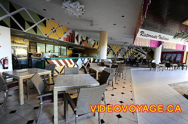 Cuba Santiago de Cuba Melia Santiago de Cuba The Italian restaurant before are opening.