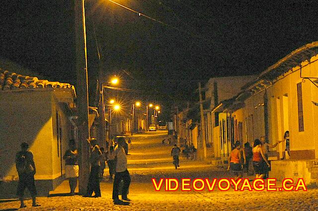 Cuba Trinidad Costasur Cubans who walk ...