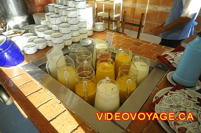 Cuba Trinidad Costasur Jus de fruits et lait.