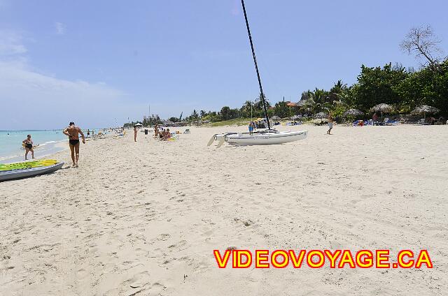 Cuba Varadero Barcelo Arenas Blancas La playa al este continúa durante unos kilómetros ...